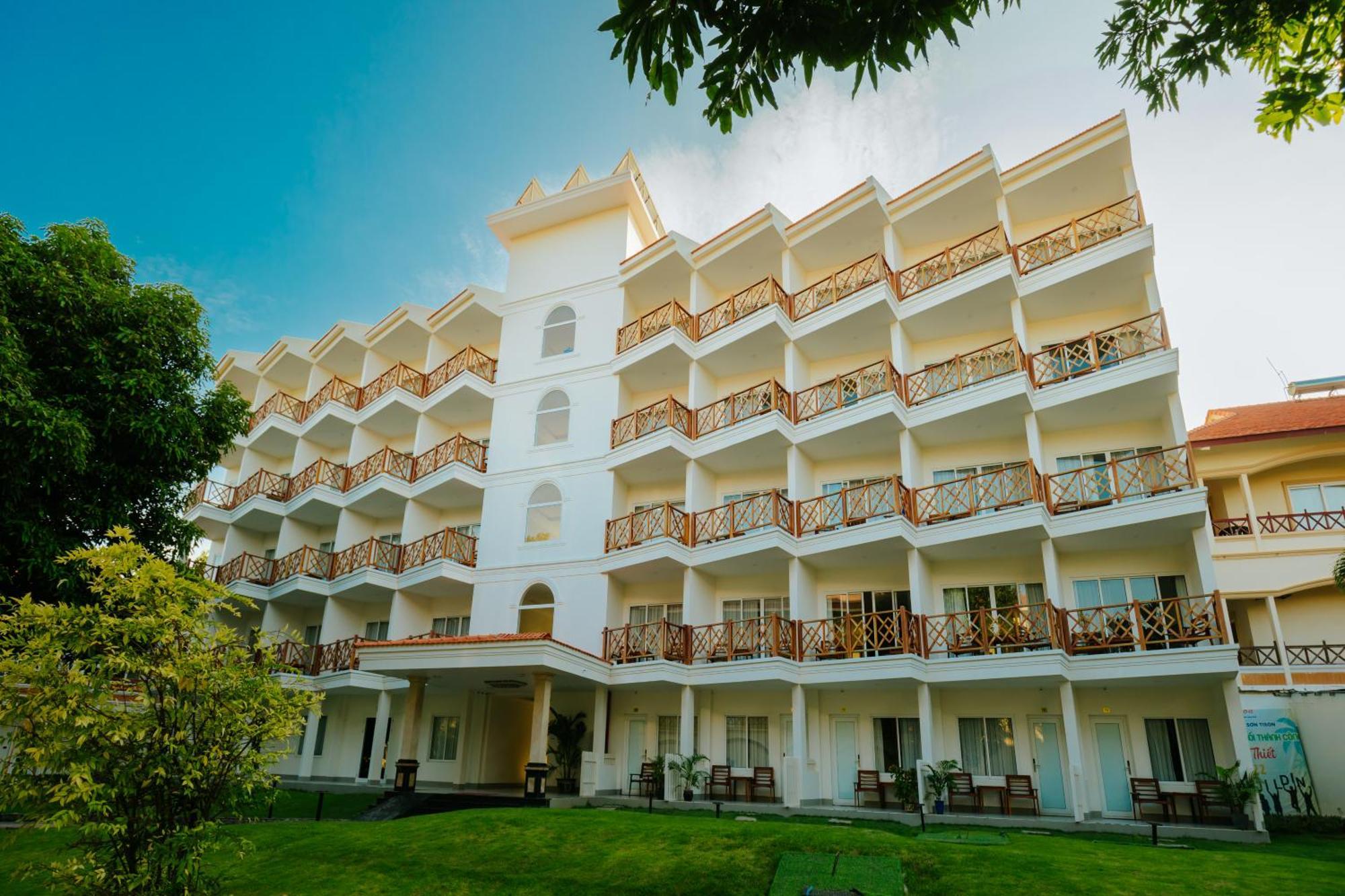 Le Aqua Resort & Spa Phan Thiet - Swiss Village Resort & Spa Mui Ne Exterior photo